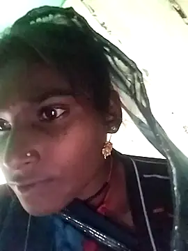 Big Lovexx online show from December 1, 2025, 6:18 am