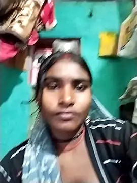 Big Lovexx online show from December 22, 2025, 10:23 am