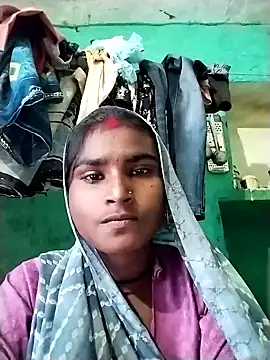 Big Lovexx online show from February 17, 2026, 12:01 pm