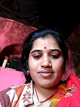 Hot kamla online show from November 28, 2025, 7:22 am