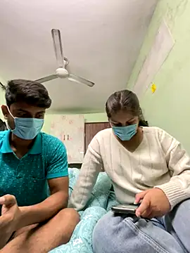 Snapshot of Cute_hotzara chatting on November 25, 2025, 4:34 am Cute hotzara online show from November 25, 2025, 4:34 am