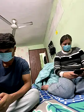 Snapshot of Cute_hotzara chatting on November 27, 2025, 4:25 am Cute hotzara online show from November 27, 2025, 4:25 am