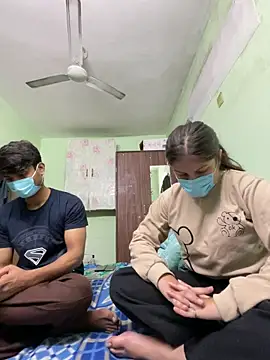 Snapshot of Cute_hotzara chatting on December 18, 2025, 5:57 am Cute hotzara online show from December 18, 2025, 5:57 am