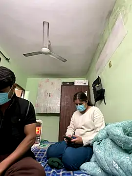 Snapshot of Cute_hotzara chatting on December 19, 2025, 4:52 am Cute hotzara online show from December 19, 2025, 4:52 am