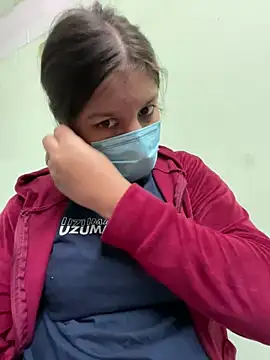 Snapshot of Cute_hotzara chatting on December 22, 2025, 4:31 am Cute hotzara online show from December 22, 2025, 4:31 am