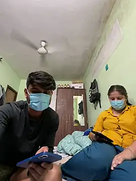 Snapshot of Cute_hotzara chatting on March 17, 2026, 5:00 am Cute hotzara online show from March 17, 2026, 5:00 am