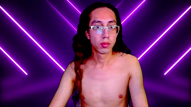 Snapshot of dantex9305 chatting on November 20, 2025, 3:18 am dantex9305 online show from November 20, 2025, 3:18 am