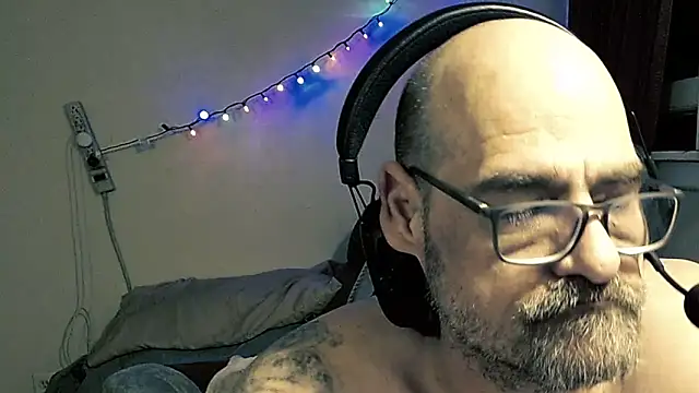 MrBigginTX online show from January 14, 2026, 10:54 am