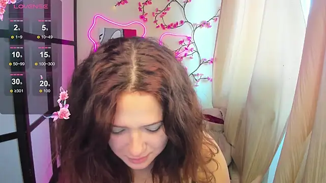 Anora Miller online show from November 14, 2025, 8:35 am