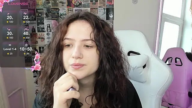 Anora Miller online show from February 1, 2026, 8:24 am