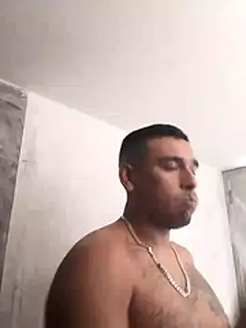 Snapshot of Solo_privado chatting on May 15, 2026, 2:46 pm Solo privado online show from May 15, 2026, 2:46 pm