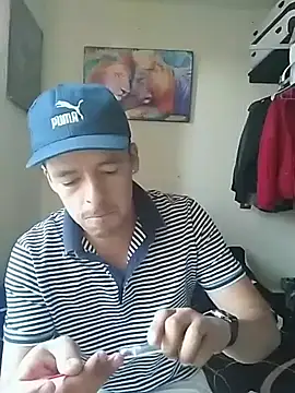 Junior 47 online show from February 17, 2026, 11:33 pm