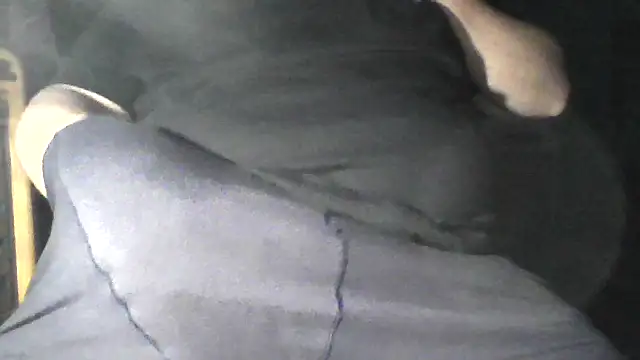 bigcumfrench online show from April 26, 2026, 3:59 am