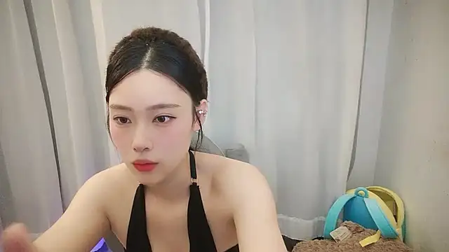 hayuyuyu online show from May 14, 2026, 4:25 pm
