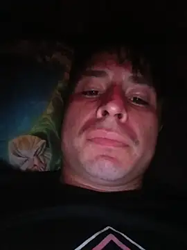 Snapshot of Al3vr chatting on June 25, 2026, 5:28 pm Al3vr online show from June 25, 2026, 5:28 pm