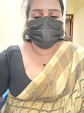 Snapshot of Swasthika22 chatting on November 12, 2025, 12:49 pm Swasthika22 online show from November 12, 2025, 12:49 pm