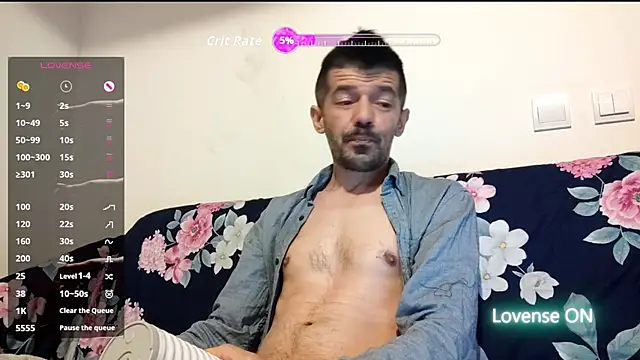 Snapshot of Dale_E chatting on May 29, 2026, 2:09 am Dale E online show from May 29, 2026, 2:09 am