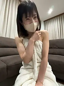 mayumichan13 online show from April 11, 2026, 8:24 pm