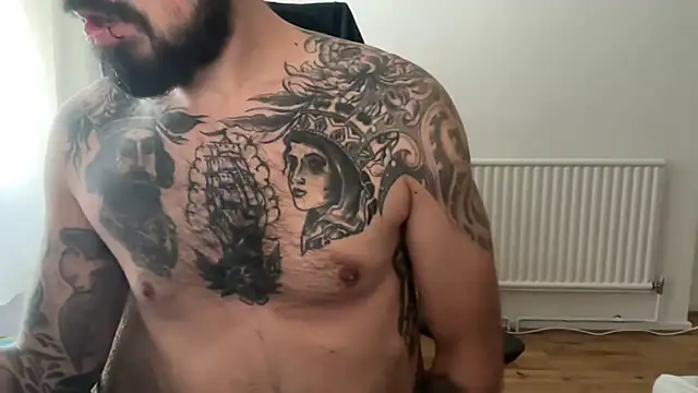 Snapshot of TattedUpSir chatting on November 13, 2025, 12:15 pm TattedUpSir online show from November 13, 2025, 12:15 pm