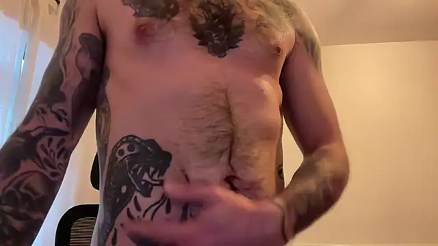 TattedUpSir online show from May 6, 2026, 6:24 pm