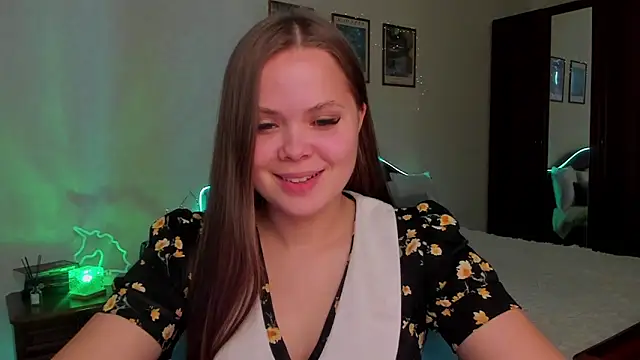 Kira love 81 online show from March 21, 2026, 12:10 pm