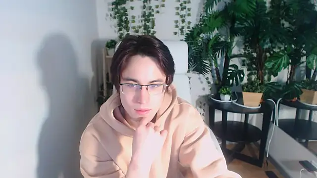 Snapshot of JacobBrat chatting on November 18, 2025, 8:57 pm JacobBrat online show from November 18, 2025, 8:57 pm