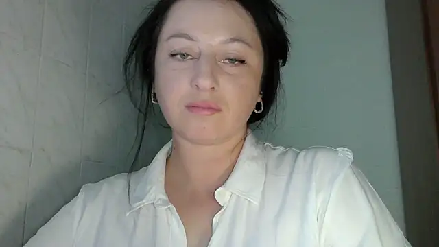 MelinaAx online show from May 27, 2026, 7:55 pm