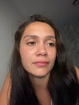 carolsapequinha online show from February 24, 2026, 11:36 pm