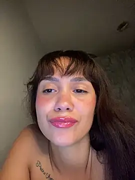 carolsapequinha online show from April 30, 2026, 1:12 am