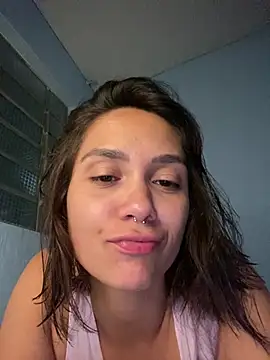 carolsapequinha online show from August 9, 2026, 4:50 am