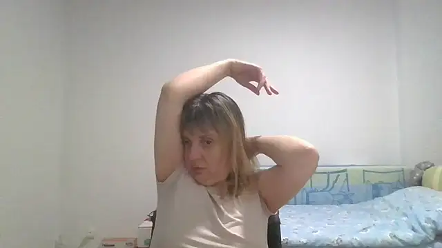 CherieAdair online show from November 18, 2025, 7:40 pm