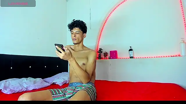 kaiborman00 online show from February 21, 2026, 2:56 am