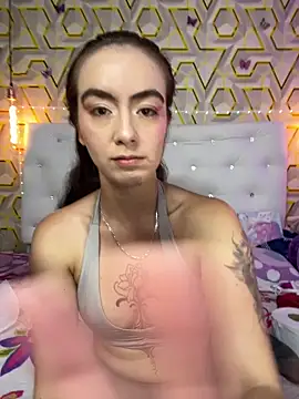 MelanyyJhonson15 online show from June 10, 2026, 8:30 pm