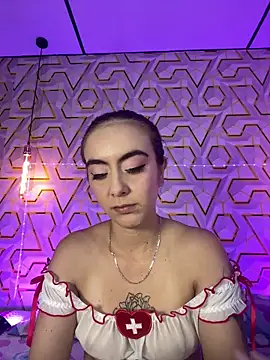 MelanyyJhonson15 online show from June 19, 2026, 8:34 pm