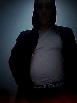 nicolssssssssss online show from November 30, 2025, 1:48 pm