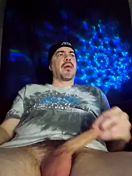 Snapshot of wilburydeznutz chatting on March 19, 2026, 12:47 am wilburydeznutz online show from March 19, 2026, 12:47 am