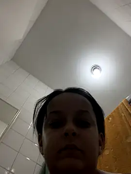 olicaroo online show from November 19, 2025, 12:32 am