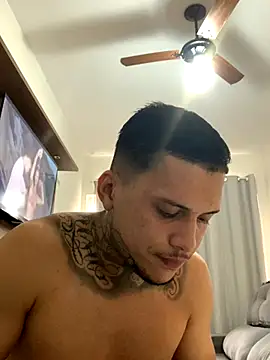 Ryanzl017 online show from November 16, 2025, 10:21 am