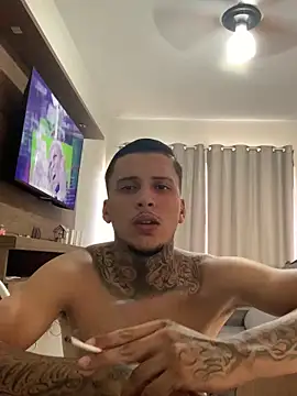 Ryanzl017 online show from December 22, 2025, 8:17 pm