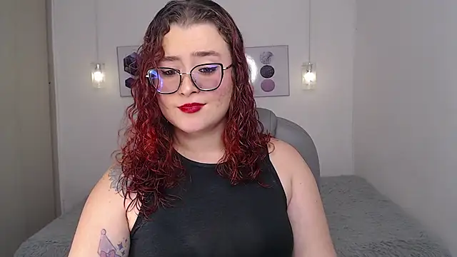 selene rouse  online show from May 8, 2026, 10:37 pm