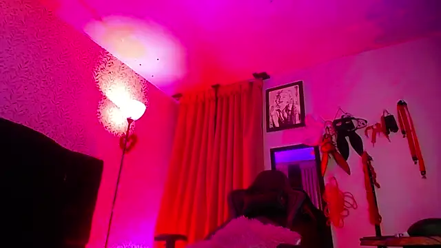 Noise Lux33 online show from February 23, 2026, 2:36 pm