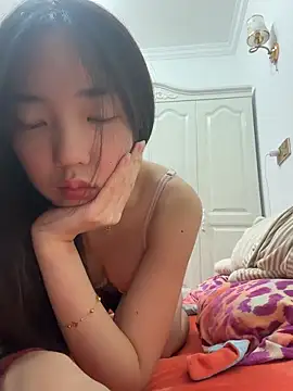 Snapshot of TinyBabe chatting on April 5, 2026, 2:14 pm TinyBabe online show from April 5, 2026, 2:14 pm