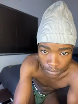 Boytoy BigD online show from April 12, 2026, 2:22 pm