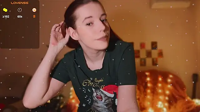 Snapshot of Margie_Dorene chatting on December 21, 2025, 9:11 pm Margie Dorene online show from December 21, 2025, 9:11 pm