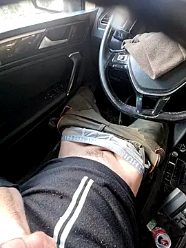 -The-Last- online show from November 28, 2025, 1:03 pm