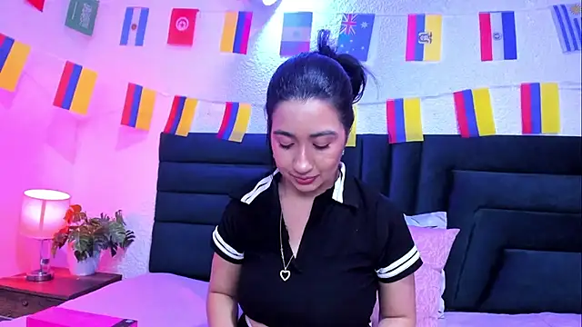 Snapshot of VictoriaRouge_ chatting on July 11, 2026, 9:49 pm VictoriaRouge online show from July 11, 2026, 9:49 pm