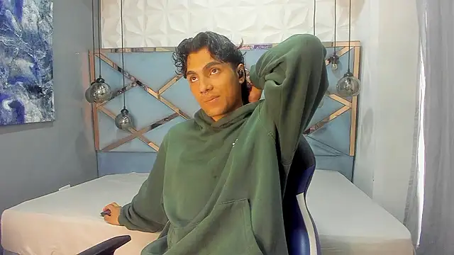 MattFiore online show from January 31, 2026, 7:11 pm