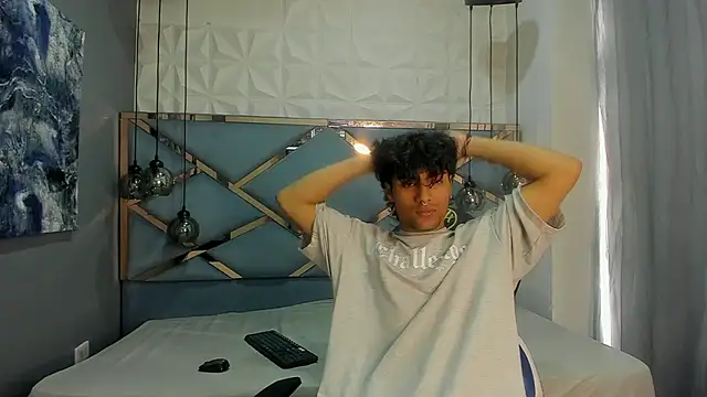 MattFiore online show from February 3, 2026, 6:35 pm