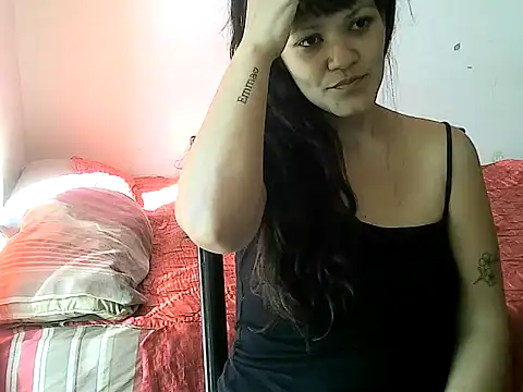 vero-939332 online show from March 25, 2026, 6:25 pm