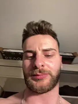 atesturky online show from February 3, 2026, 10:37 pm